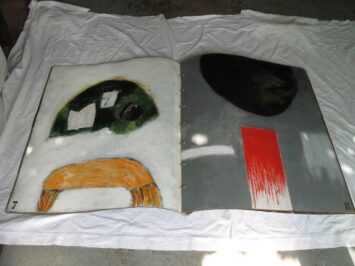 2014 "Tutto quello che so di me" -Libro Oggetto - cartoncino rilegato con anelli di acciaio - tela, anelli, filo, collage, radiografie, foto su tela, acrilici dim. cmm. 66 x 80